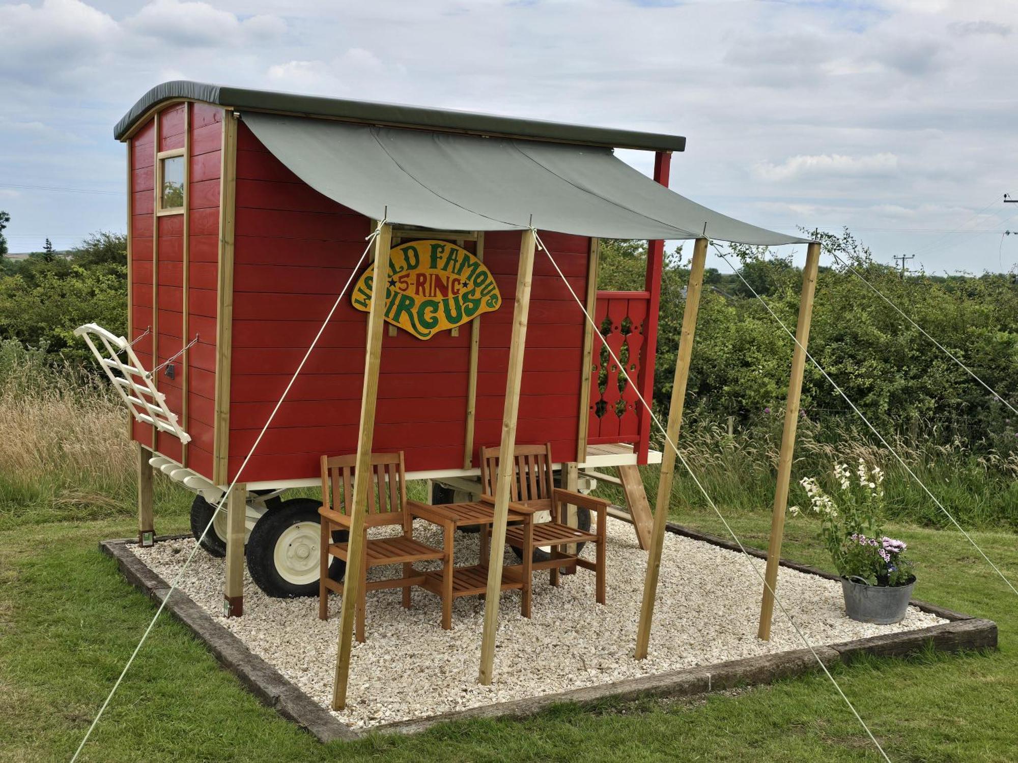 סולטברן-ביי-דה-סי Restored Circus Wagon מראה חיצוני תמונה